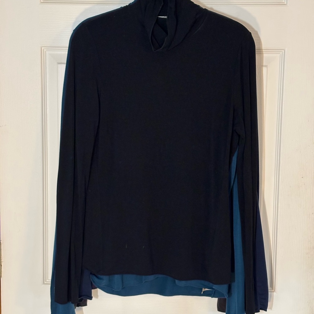 Elie Tahari Black Cowl Neck Sweater size M